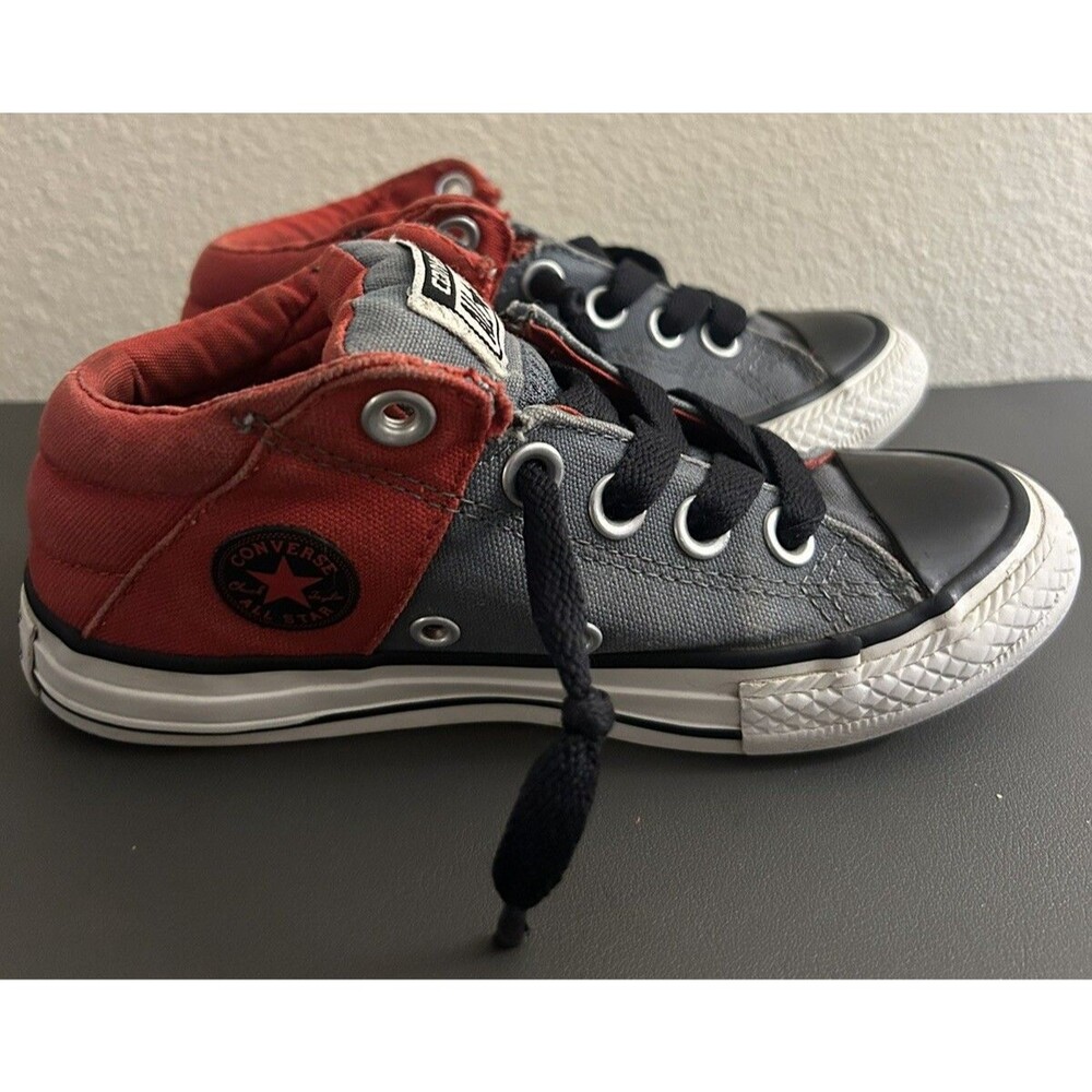 Converse All Star Chuck Taylor  Juniors Shoes - Size 12 Junior  red / gray
